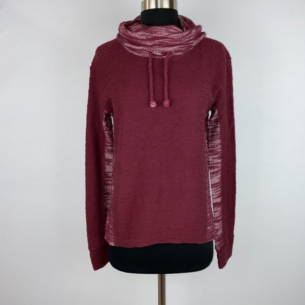 Hollister Jrs XS Roll Turtleneck Textured Pullover